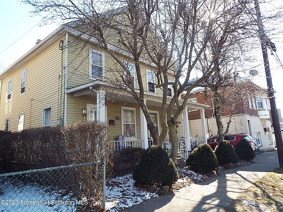 3rd image of 108-110 N Sumner Ave
