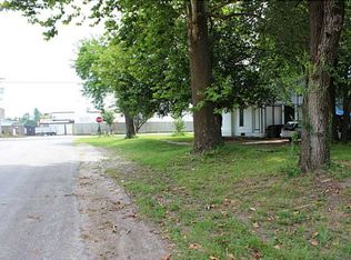 112 N B St, Rogers, AR 72756