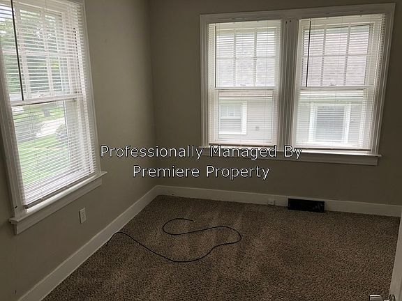 5th image of 632 S Lake Dr