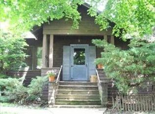 223 Illinois St, Crystal Lake, IL 60014