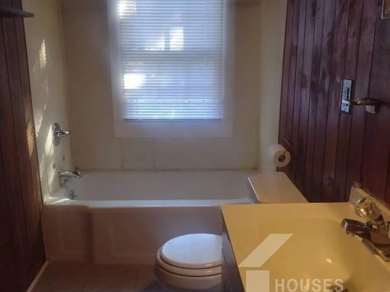 19 McMakin Dr — Photo 8