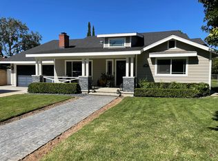 13561 Sandhurst Pl, Santa Ana, CA 92705