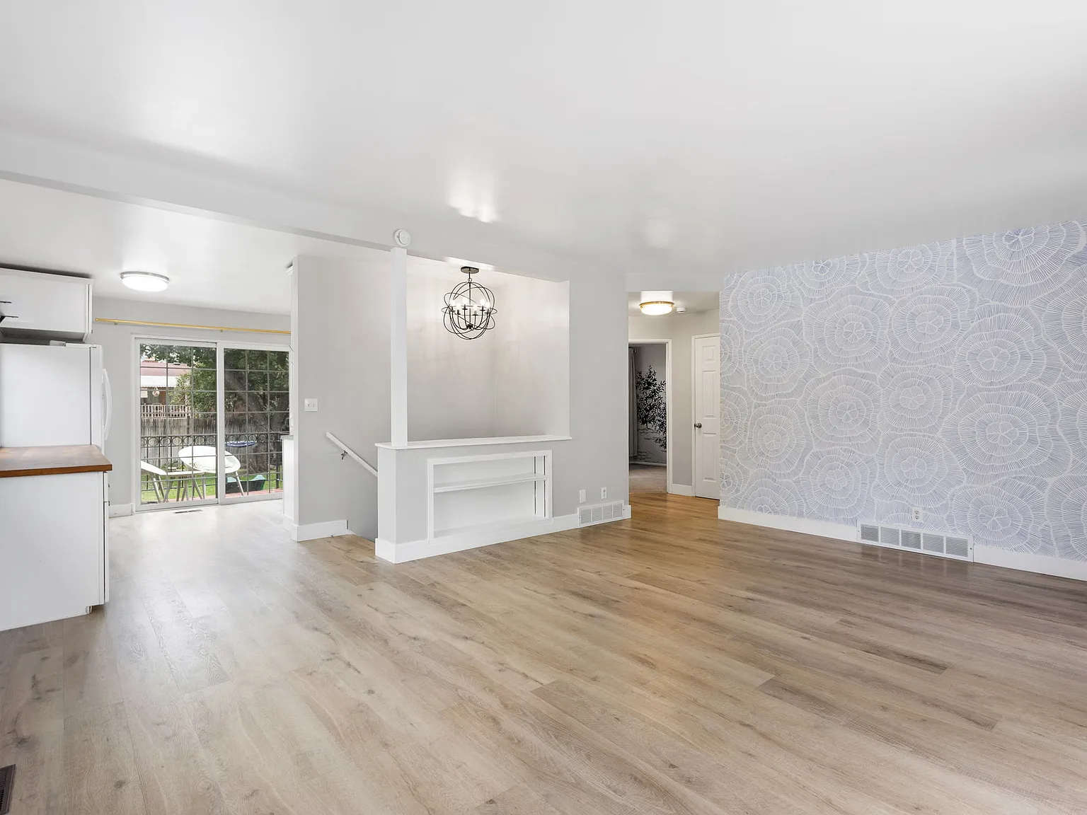 4 bed, 1745 sqft, $2,850 — Photo 3