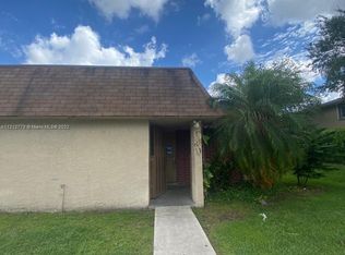 7314 SW 8th Ct #18, Pompano Beach, FL 33068