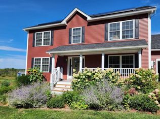 19 Collins Farm Rd, Colchester, VT 05446