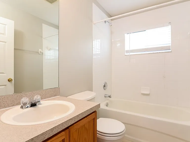 11025 Whittney Chase Dr — Photo 12