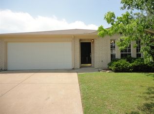 6202 Tidewater Dr, Arlington, TX 76018