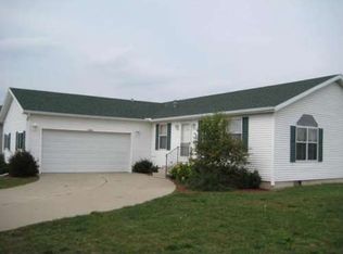 3948 Thoroughbred Ln, East Lansing, MI 48823