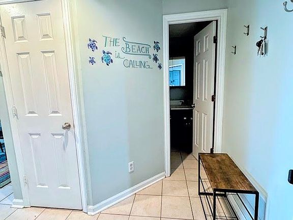 2nd image of 1100 Possum Trot Rd. #E-335