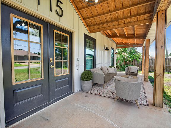 3rd image of 115 Ridgewood Ave