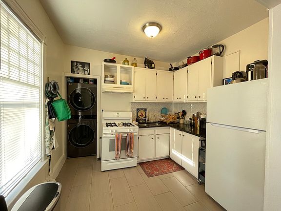 2nd image of 2701 Dupont Ave S APT 2