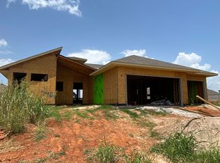 7401 NW 158th St, Edmond, OK 73013