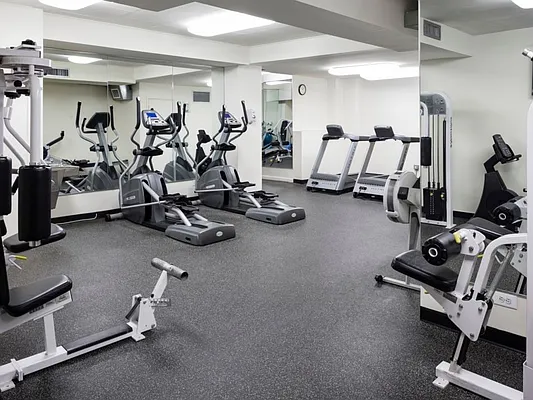 Rented by Bouklis Group | media 10