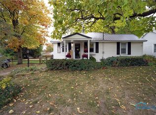 7140 Springfield Dr, Holland, OH
