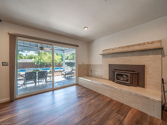 5th image of 4783 Alta Camino Dr