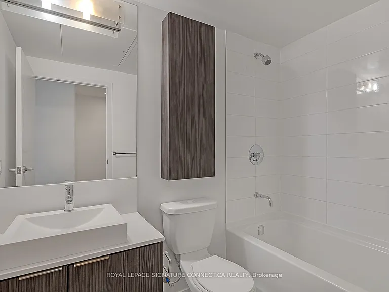 68 Shuter St #908 — Photo 12