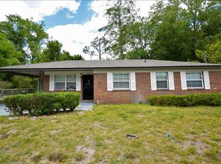 7401 Jade Dr N, Jacksonville, FL 32210