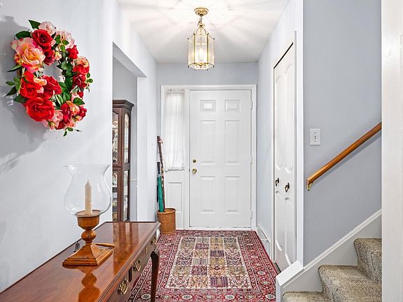 3rd image of 3105 James Ave