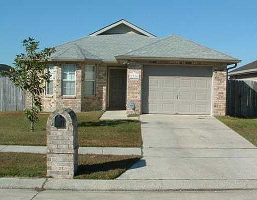 1st image of 2724 Bayou Bleu Dr