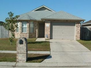 2724 Bayou Bleu Dr, Marrero, LA 70072