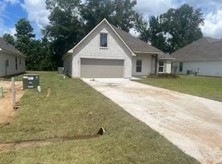 41363 Rosewood Dr, Ponchatoula, LA 70454