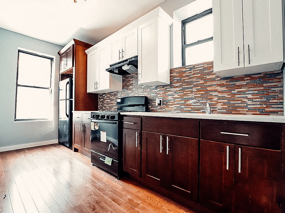 1st image of 776 Rogers Ave Floor 2