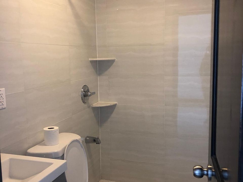 2nd image of 2038 62nd St #2