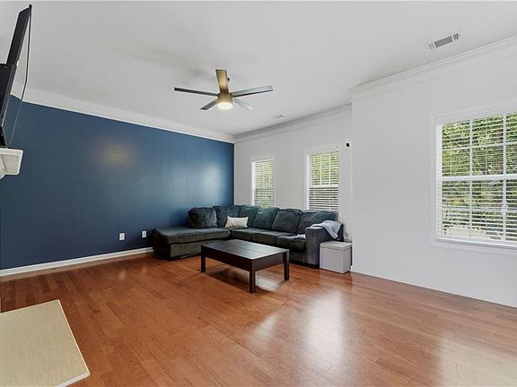 4th image of 4247 Chatham Ridge Dr