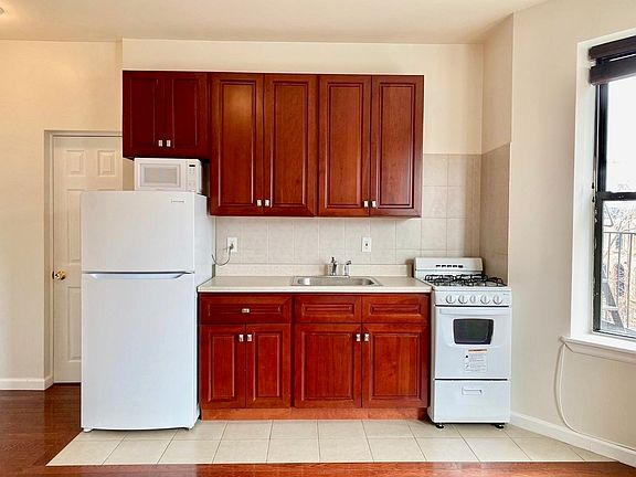 2nd image of 64 Herkimer St #11C