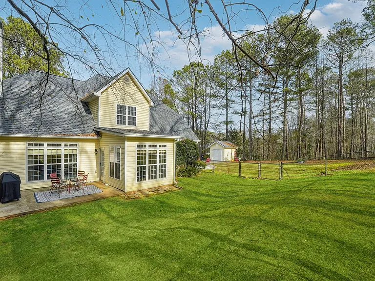 135 Farr Lake Dr — Photo 45