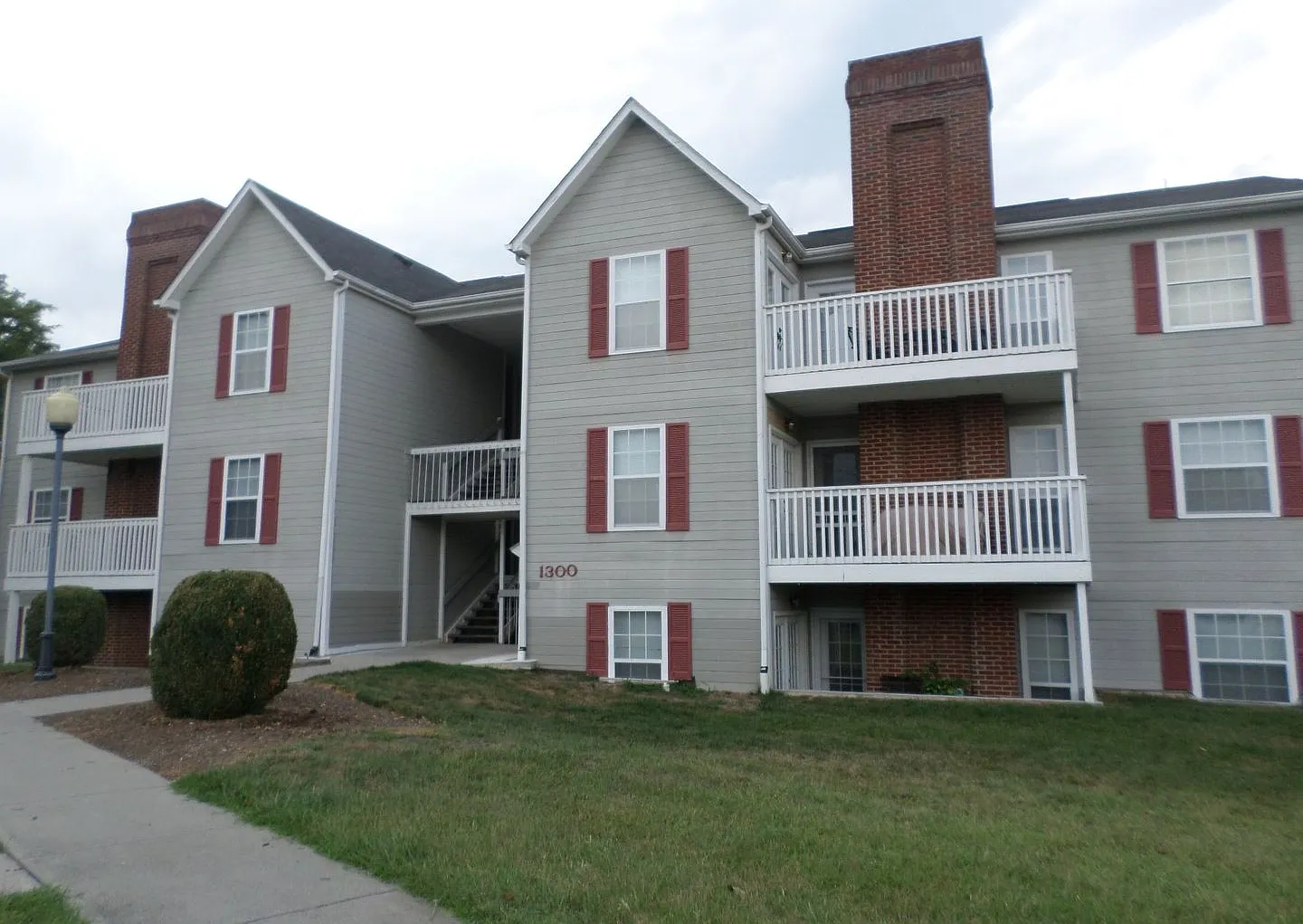 3 Bedroom , 2 Bath Condo — Photo 1
