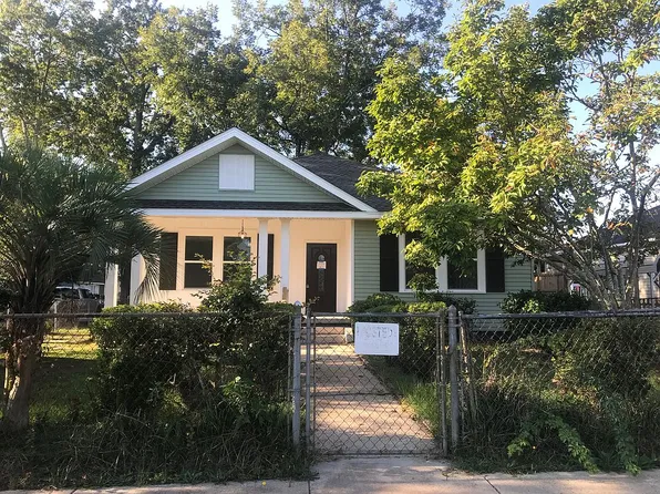 213 6th Ave, Thomaston, GA 30286