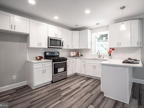 5th image of this home