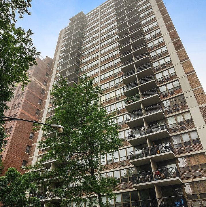 1st image of 2740 N Pine Grove Ave APT 16H