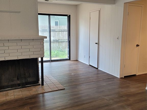 4th image of 10814 E 15th Pl
