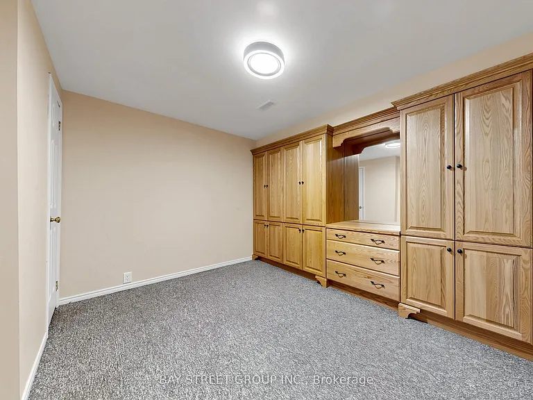 98 Brookeview Dr — Photo 44