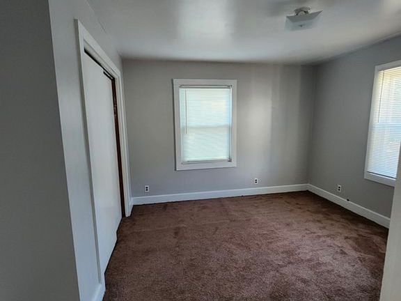 4th image of 10909 Parkhurst Dr #1