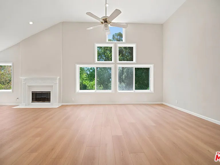4324 Park Verdi — Photo 34