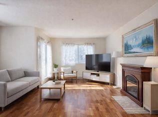 40180 Willow Cres #E307, Squamish, BC V8B 0M3