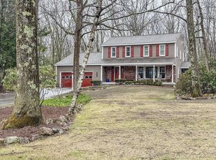 6 Brady Loop, Andover, MA 01810