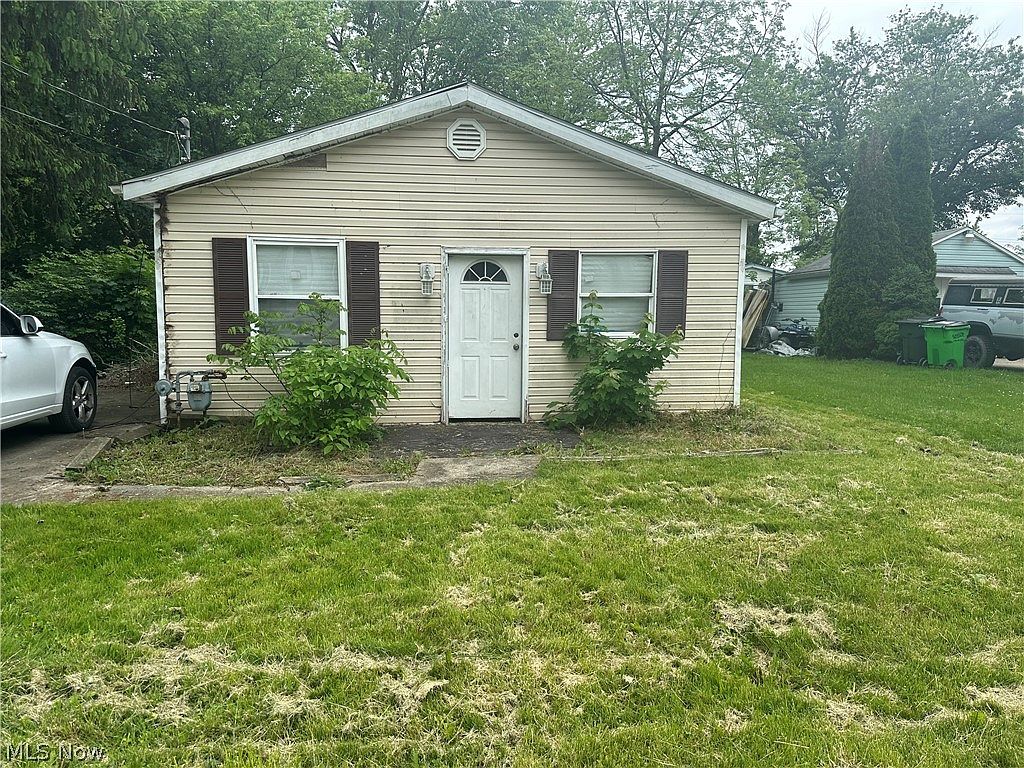 1424 5th St, Lakemore, OH 44250 Zillow