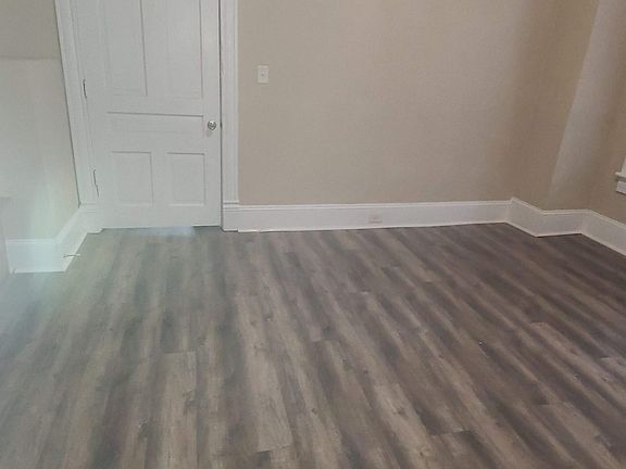 5th image of 113 Saint James Ave #1