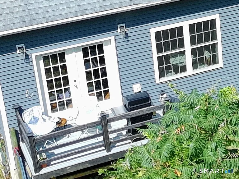 55 Circle Dr — Photo 2