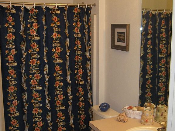 2nd Bathroom