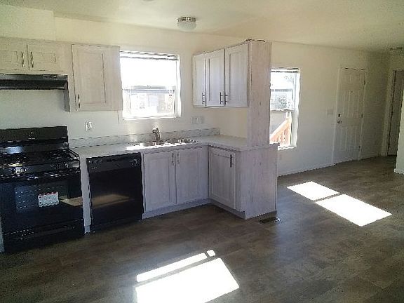 4th image of 825 N Lamb Blvd #221