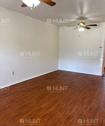 2nd image of 37 Checkerboard St