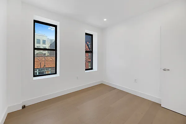 Rented by REAL New York | media 26