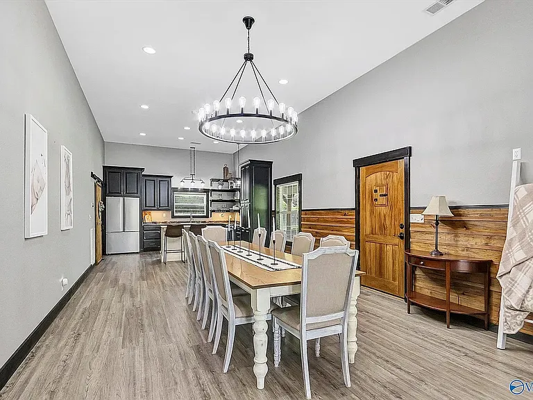3498 Turnpike Rd — Photo 11