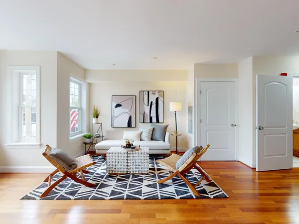 911 Kennedy St NW APT 3, Washington, DC 20011