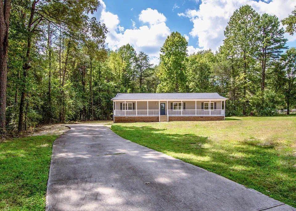 7730 Deer Track Dr